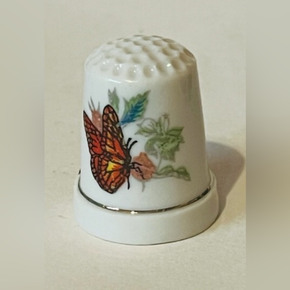 Vtg monarch Butterfly thimble - unbranded